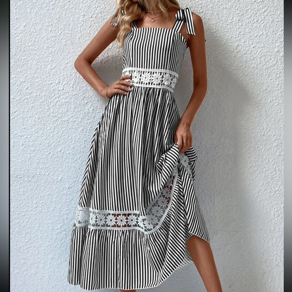 Dresses & Skirts - Boho Stripes Floral Lace Strap Tie Shoulder Cami Maxi Dress